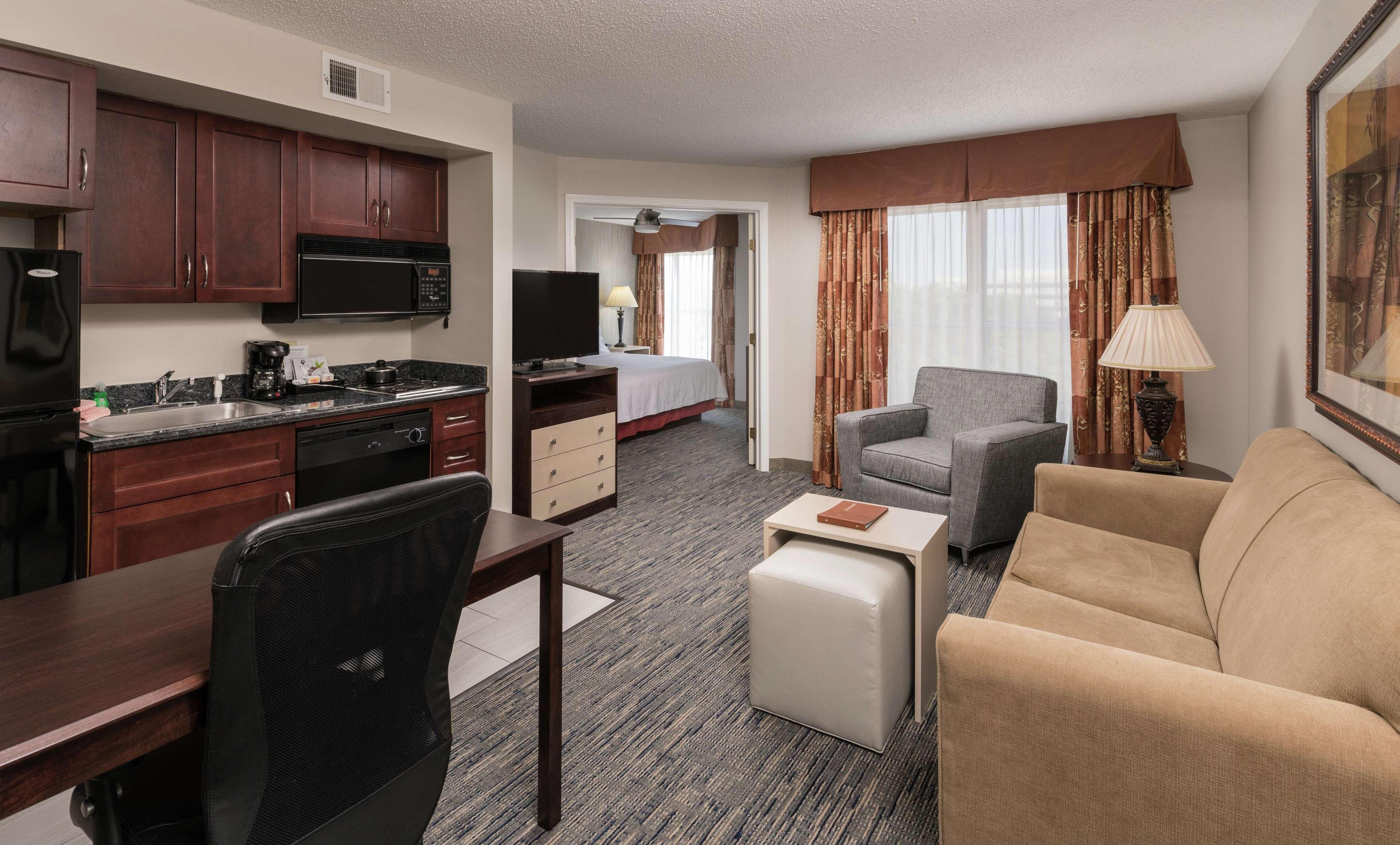 Homewood Suites By Hilton Chicago - Schaumburg Exterior foto